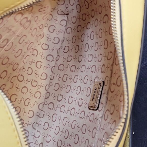 GUESS LADIES RODNEY CAMERA CROSSBODY BAG - Picture 7 of 12